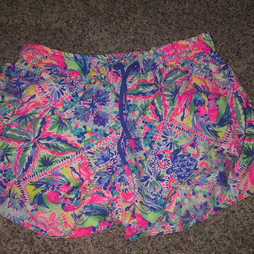 LILLY PULITZER BRIGHT ATHLETIC SHORTS